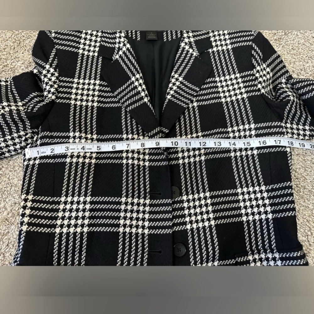White Plaid Midi Coat Sz 8 - Picture 8 of 8